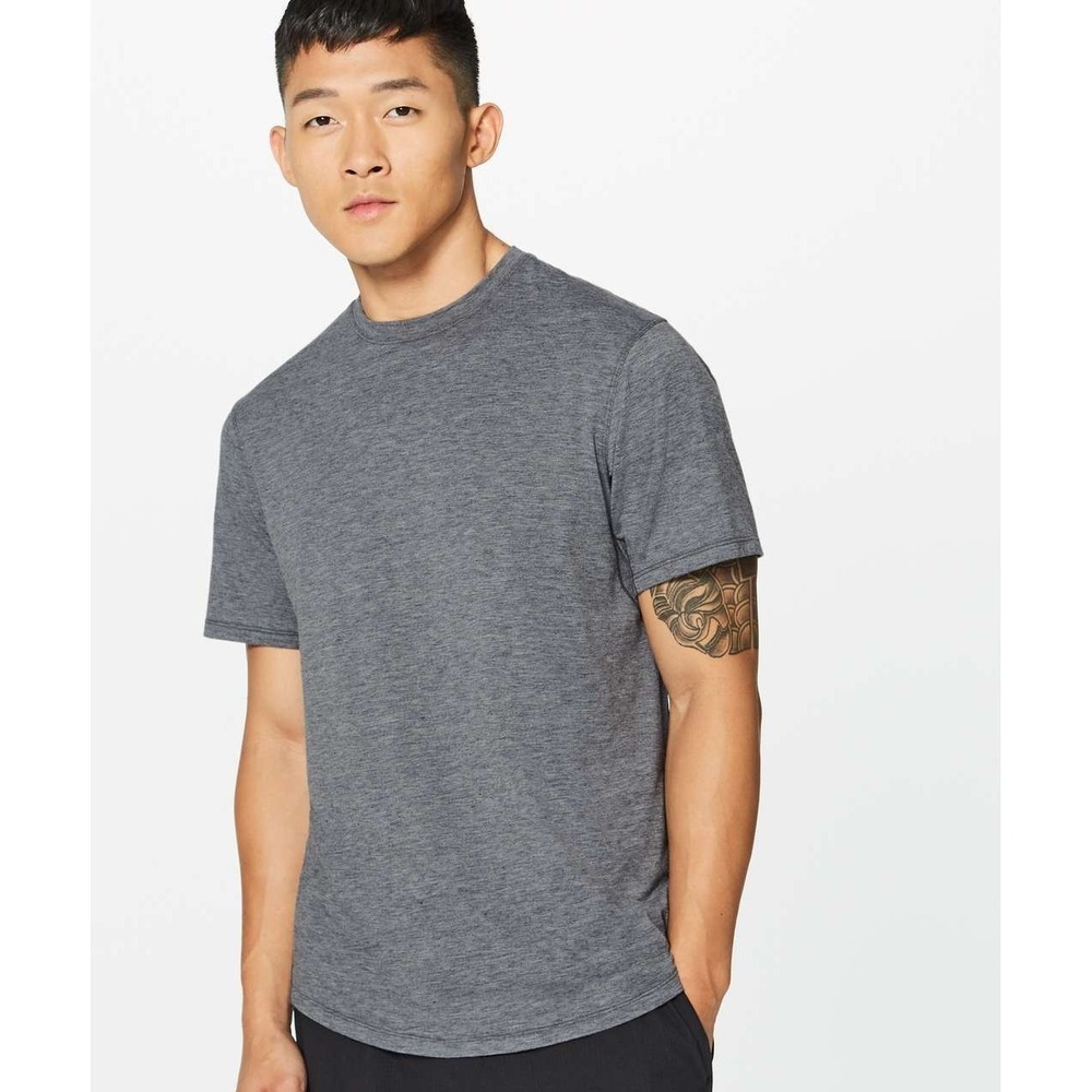 Lululemon Somatic Aero T-Shirt Mens Large Heather Black Short Sleeve Stretch Gym